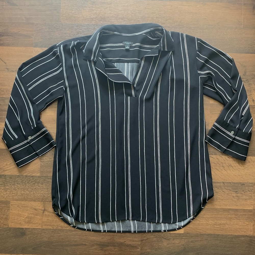 Ann Taylor Black & White Striped Tunic